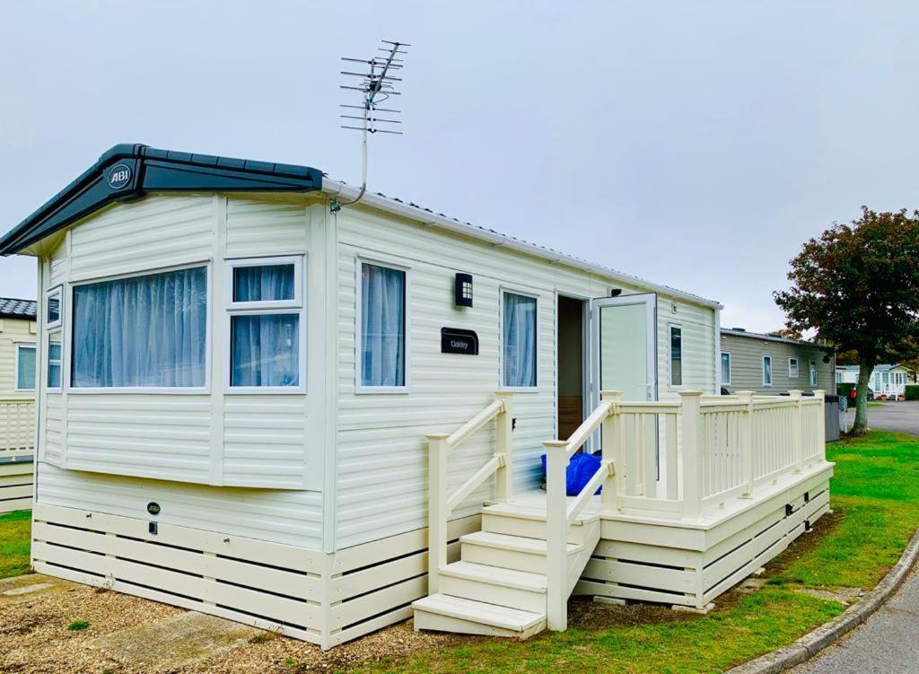 Shorefield Country Park, Where The New Forest Meets The Sea, Passes For All Entertainment Included Милфорд он Сий Екстериор снимка